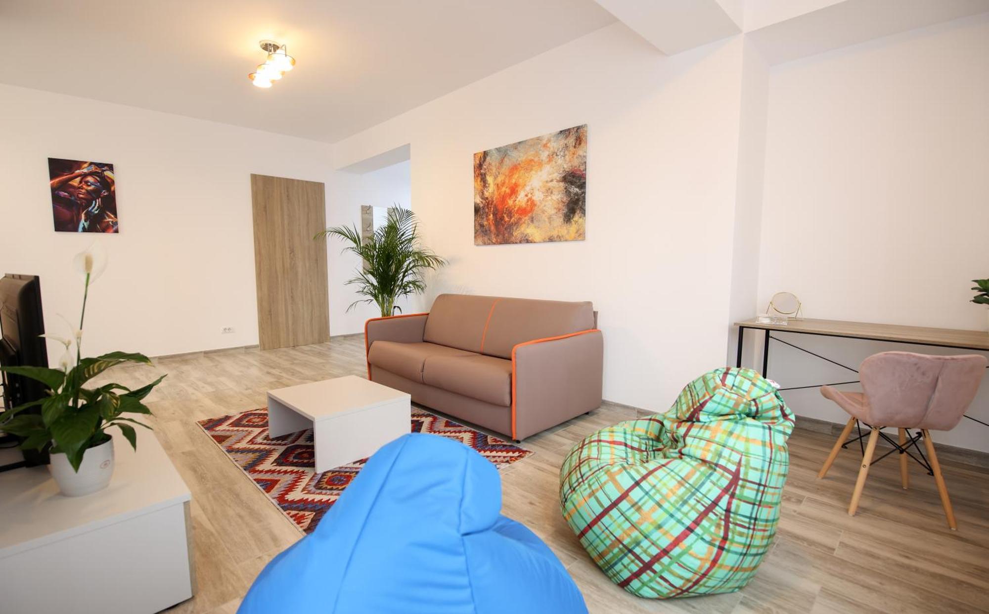 Vitan Central Oasis ---Free Secured Private Parking---Self Check-In-- Bucharest Room photo
