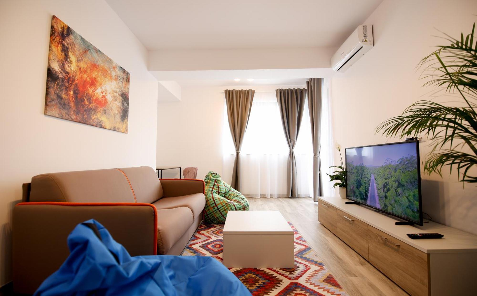 Vitan Central Oasis ---Free Secured Private Parking---Self Check-In-- Bucharest Room photo
